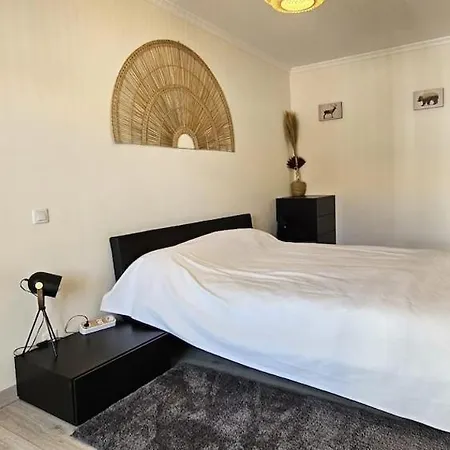 Balcony Work Remote Big 알부페이라